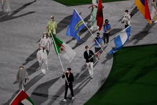 Pedro Ibarra, el abanderado argentino en la cremonia de cierre de los Juegos Olímpicos Tokio 2020