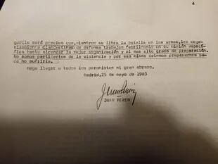 Documento con la firma de Perón que fue secuestrado en octubre de 1976 en un allanamiento ordenado por el juez federal Ricardo Sarmiento y la justicia española