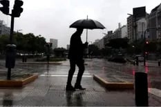 Emiten una alerta de corto plazo por lluvias intensas para la Ciudad y alrededores