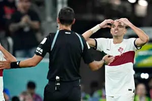 Pepe estalló contra Facundo Tello tras la eliminación de Portugal: “Es inadmisible que nos dirigiera un argentino”