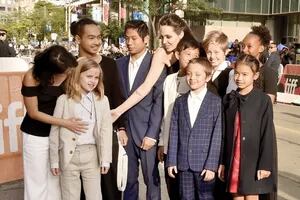 Angelina Jolie: “Para mis hijos, no soy cool”