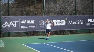 Diego Schwartzman, en acción en las canchas del Tenis Club Argentino