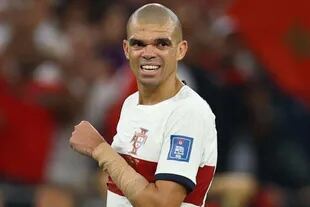 O zagueiro português Pepe cobrou contra a nomeação de um árbitro argentino após ser eliminado da Copa do Mundo no Catar