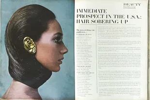 Eduardo Costa y la Fashion Fiction 1, un hito que llegó en 1968 a la revista Vogue, fotografiado por Richard Avedon