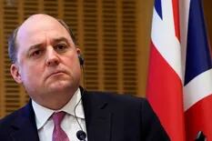 El ministro de Defensa del Reino Unido reivindicó la guerra de Malvinas y el Gobierno le respondió