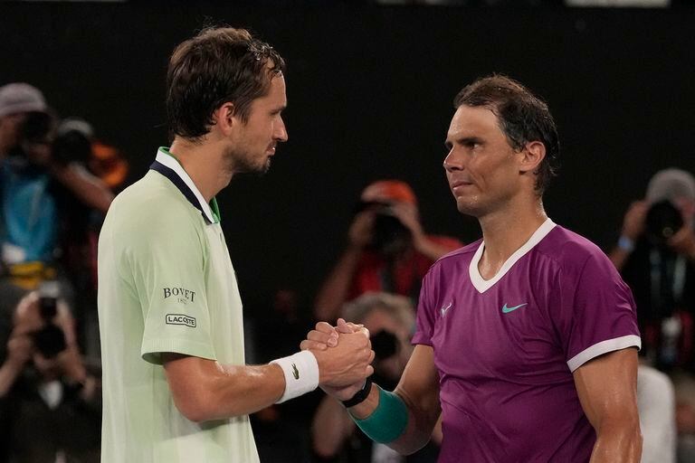 Medvedev, 25, is ten years younger than Rafael Nadal;  but the power of his game could not with the veteran of the Spanish