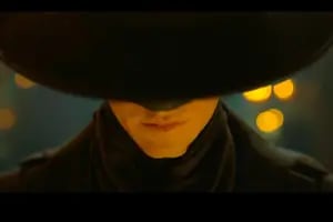 Se revelan las primeras imágenes de la nueva versión de El Zorro, con un actor de Elite como protagonista