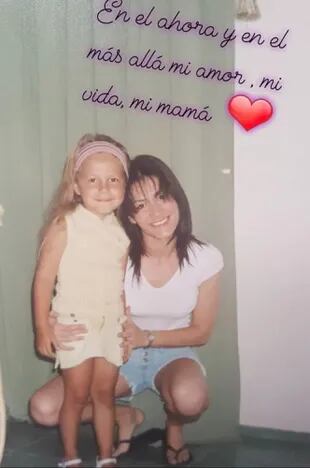 El mensaje en historias de Instagram que Antonella Olivera dedicó a su madre Natacha Jaitt