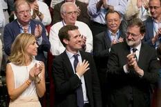 Golpe de timón en la derecha española: un delfín de Aznar reemplaza a Rajoy
