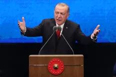 "Separatismo islamista". Erdogan le sugirió a Macron un "examen de salud mental"