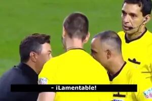 El árbitro: el brasileño que se "excedió" en faltas a favor de Boca en un superclásico