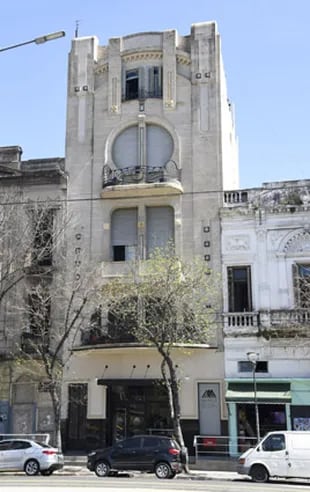 La fachada histórica del edificio, construido en 1913, fue recuperada gracias al programa de Mecenazgo