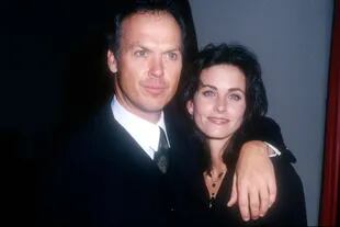 Michael Keaton y Courteney Cox se conocieron en 1989 por un amigo en común