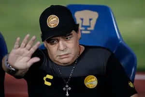 Dorados de Maradona quedó afuera de la Copa MX, con un gol en contra y de pecho