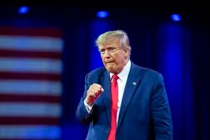 Cómo la acusación contra Trump sumerge a la carrera electoral de 2024 en un terreno desconocido