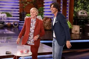 Como invitado al show de Ellen DeGeneres, uno de los de mayor audiencia en Estados Unidos