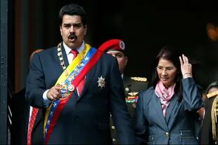 Maduro junto a su esposa