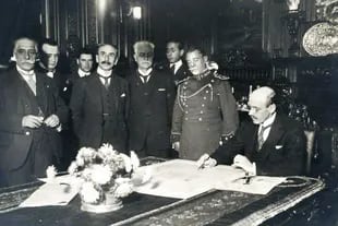 Isaac Fernández Blanco cedió su colección privada a la Municipalidad de Buenos Aires en 1922
