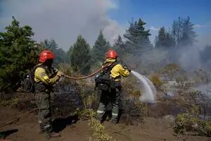El incendio en Epuyén está fuera de control y ya afecta a más de 1550 hectáreas