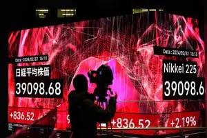 El hito que celebra todo Japón tres décadas después del traumático estallido de una burbuja