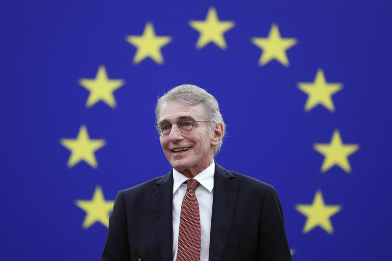 Conmoción por la repentina muerte del presidente del Parlamento Europeo