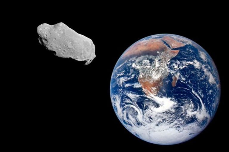 Para acabar por completo ocn la vida en la Tierra, el asteroide que impacte el planeta deberá tener un tamaño de por lo menos 50 kilómetros de diámetro