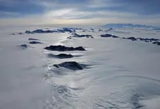 Un estudio revela que los lagos bajo el hielo antártico son más habitables que lo imaginado