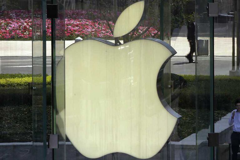 Apple enfrentará cargos antimonopolios en la Unión Europea por su chip NFC, según Reuters