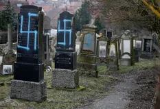 Antisemitismo: profanan 80 tumbas judías antes de una marcha en Francia