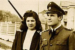Dinko Sakic y su esposa, Nada Luburic, durante la Segunda Guerra Mundial