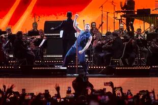 Ricky Martin, a puro baile y con orquesta
