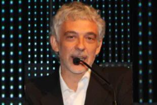 El director ejecutivo de la TV Pública, Claudio Martínez, viajó al sorteo desde el 25 de marzo