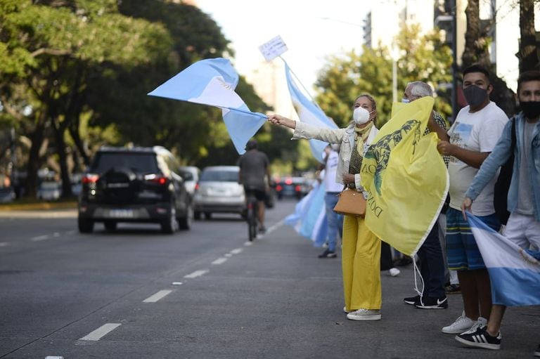 Protesta #17A frente a la quinta de Olivos