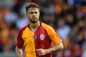 Un futbolista de la selección de Turquía murió en una accidente de auto