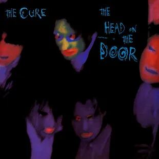 The Head on The Door, disco con el que The Cure alcanzó masividad en los 80, y cuyas canciones presentaron en la gira que los trajo a Buenos Aires