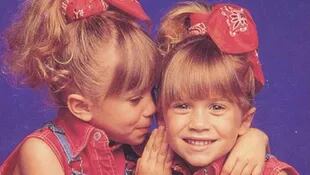 Las gemelas Olsen en la serie Padres forzosos