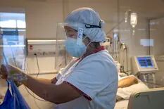 Por la suba de contagios, se incrementó la ocupación de camas de terapia intensiva