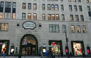 Bergdorf Goodman está ubicado sobre la Quinta Avenida, en Nueva York