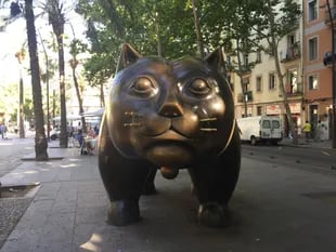 Sculpture by Fernando Botero, on the Rambla del Raval, in Barcelona