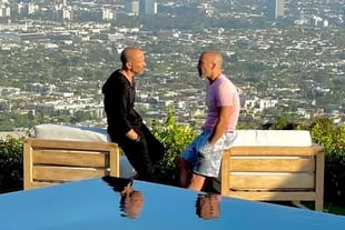 Jason Oppenheim y su hermano Brett protagonizan la serie de Netflix "Selling Sunset"