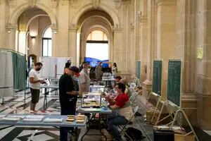 Duro revés para la ultraderecha en las elecciones regionales en Francia