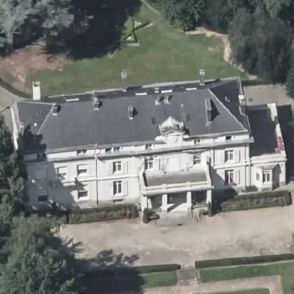 El castillo de Stuyvenberg, cerca de Bruselas, que fuera el hogar de la princesa Astrid, hermana del rey Felipe. Allí creció la princesa Leticia de Bélgica.