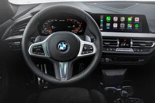 Moderno y funcional es el interior del BMW 118i SportLine