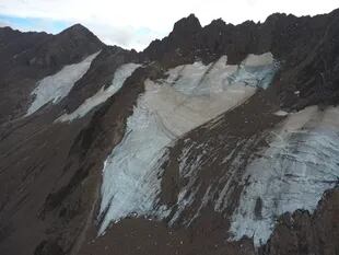 El glaciar Martial es la principal fuente de agua potable de la ciudad de Ushuaia y está desapareciendo por el cambio climático