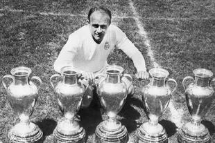 Di Stéfano ganó cinco títulos consecutivos entre 1956 y 1960