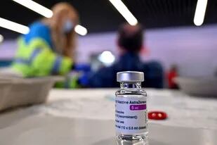 Coronavirus: la OMS dice que los beneficios de AstraZeneca superan los riesgos