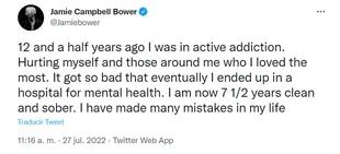 El actor de 'Stranger Things' compartió en Twitter su experiencia con las adicciones.