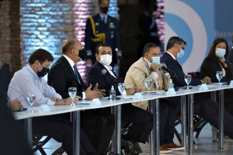 El gobernador de Santa Fe, Omar Perotti, durante su intervención.