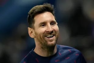 Lionel Messi fue homenajeado con una hamburguesa que llevará su nombre y que cuenta con diez ingredientes, número que lleva en la camiseta el capitán de la Selección Argentina