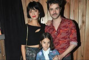 Felipe Colombo junto a su hija Aurora y su mujer Cecilia Coronado